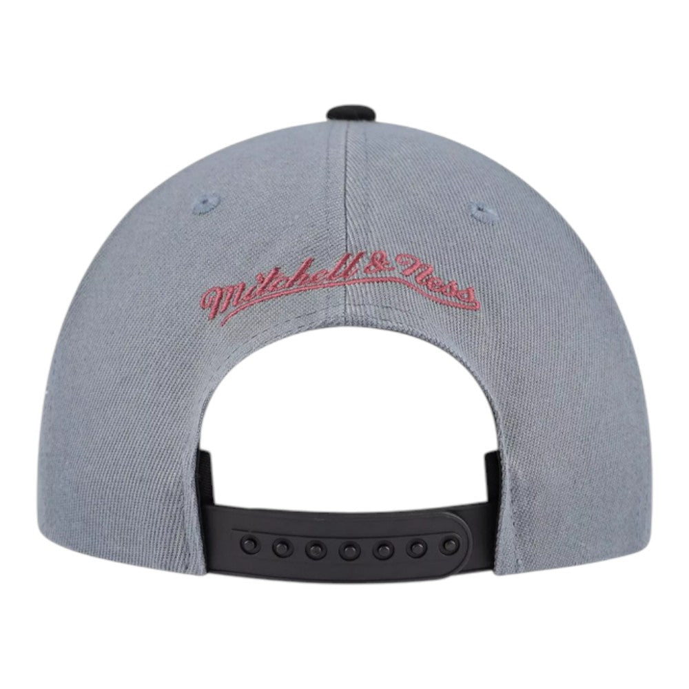 Chicago Bulls Core VII Pro Snapback Grey Snapback Cap