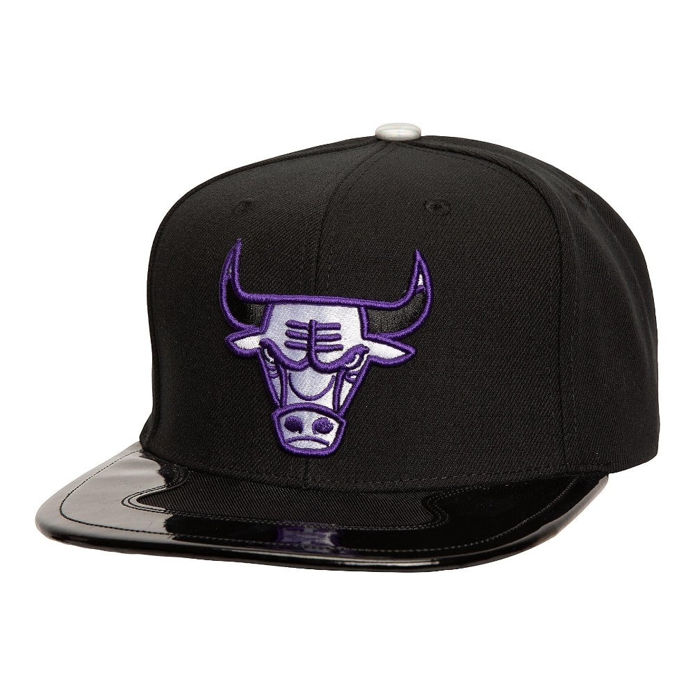 Chicago Bulls Day 11 Sneaker Hook Snapback Cap