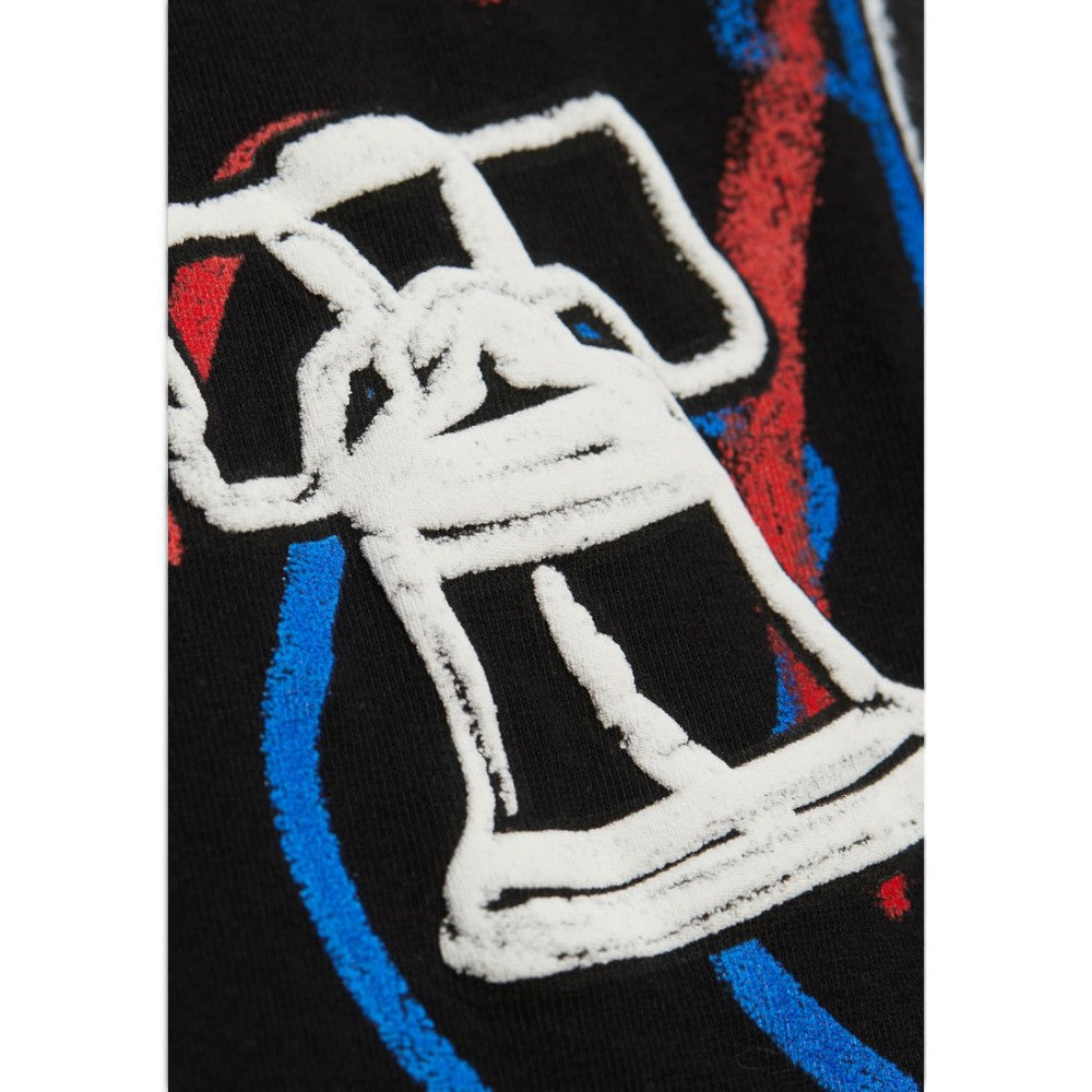 Allen Iverson Philadelphia 76ers Chalked Up Tee
