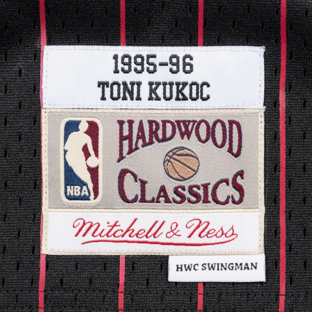 #7 Toni Kukoc 1995 Chicago Bulls Swingman Jersey